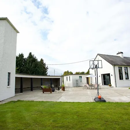 Dillon School House - Luxury In The Countryside *