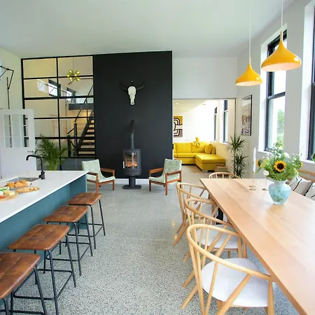 Holiday home Dillon School House - Luxury In The Countryside *