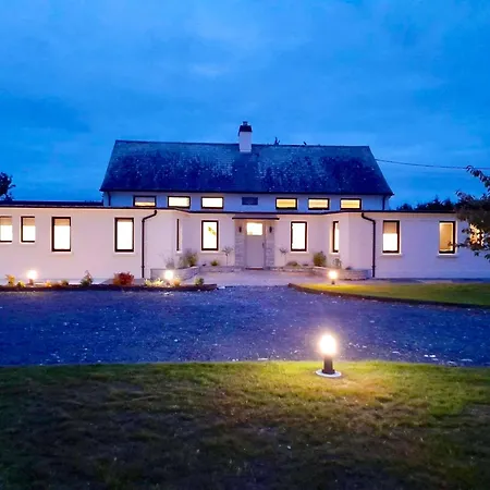Holiday home Dillon School House - Luxury In The Countryside Roscommon