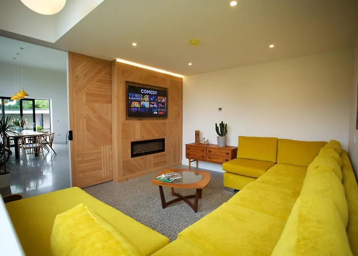 Feriehus Dillon School House - Luxury In The Countryside Roscommon