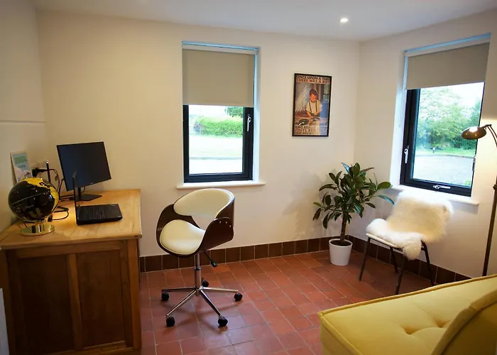 度假居 Dillon School House - Luxury In The Countryside 罗斯康芒