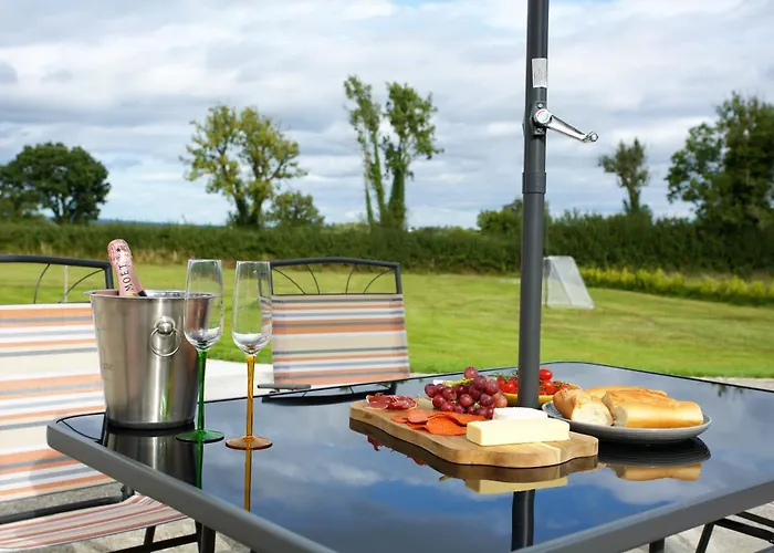 Dillon School House - Luxury In The Countryside 罗斯康芒